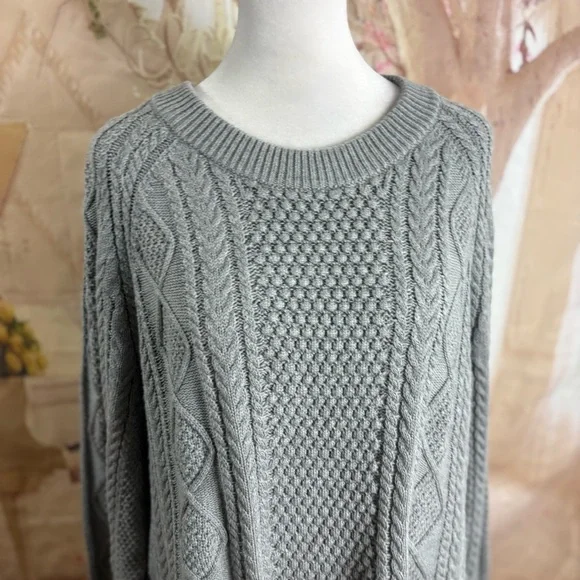 NEW J. Crew Cable Knit Cotton Gray Women's Sweater - Picture 3 of 8